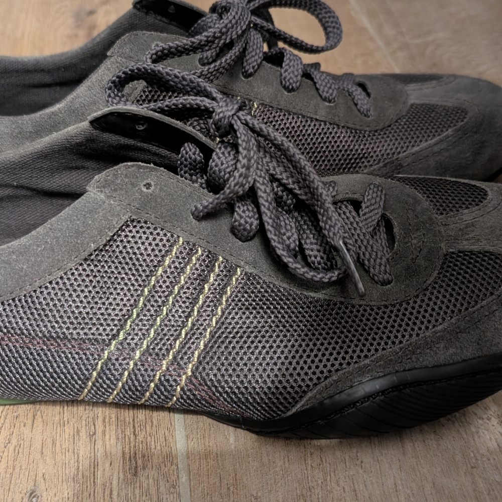 Banana Republic Green And Gray Sneakers With Knit Upper View 3